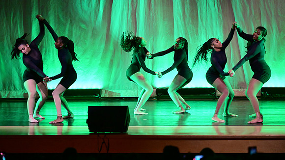 OMHSdance-0316
