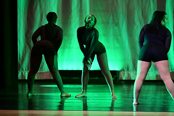 OMHSdance-0343