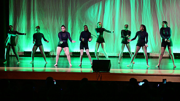 OMHSdance-0360