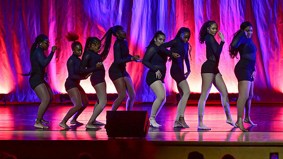 OMHSdance-0453