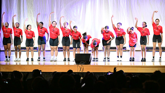 OMHSdance-6610