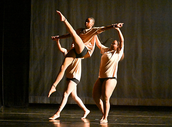 OMHSDance-01556