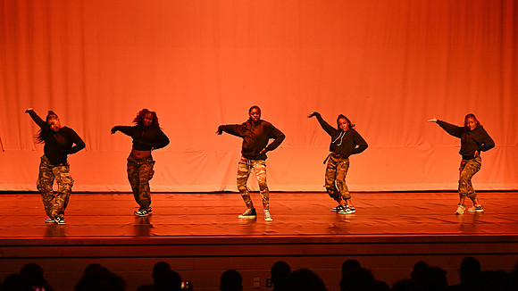 NTHSSeniorShowcase2825
