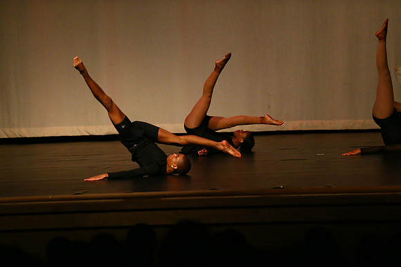 NewTownHolidayDance19-109
