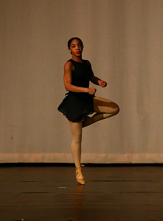 NewTownHolidayDance19-114