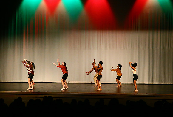 NewTownHolidayDance19-13