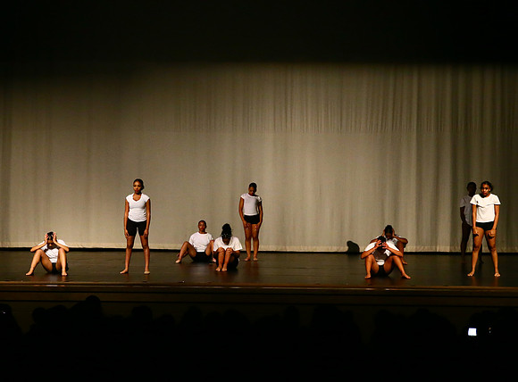 NewTownHolidayDance19-32