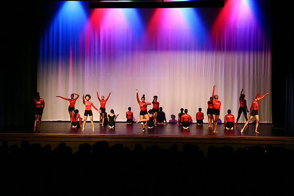 NewTownHolidayDance19-44