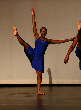 NewTownHolidayDance19-60