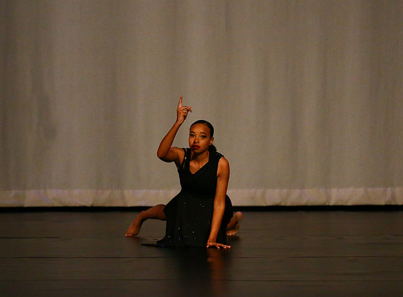 NewTownHolidayDance19-79