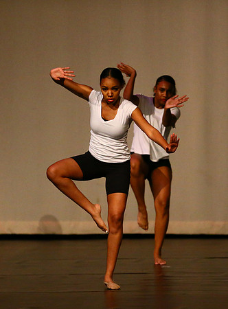 NewTownHolidayDance19-166