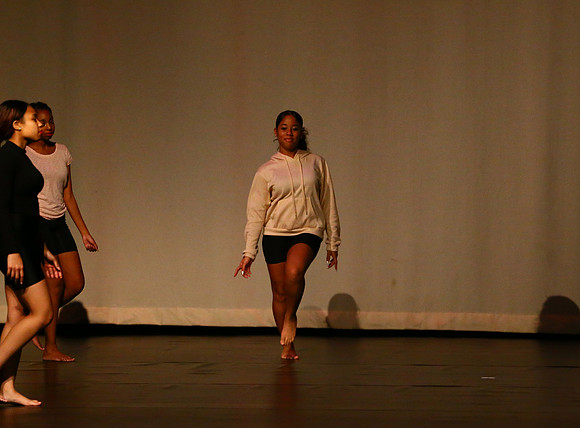 NewTownHolidayDance19-119