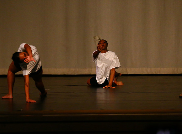 NewTownHolidayDance19-144