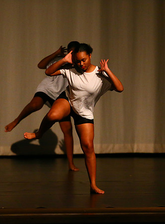 NewTownHolidayDance19-157