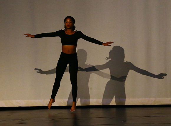NewTownHolidayDance19-232