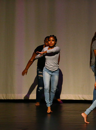 NewTownHolidayDance19-2440