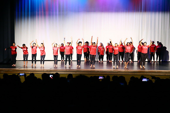 NewTownHolidayDance19-2506