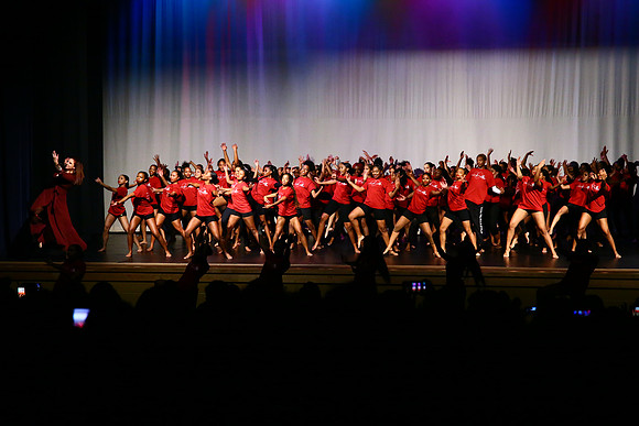 NewTownHolidayDance19-2510