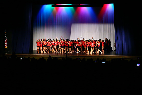 NewTownHolidayDance19-2511