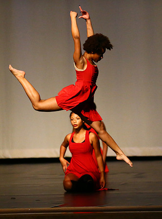 NewTownHolidayDance19-2553