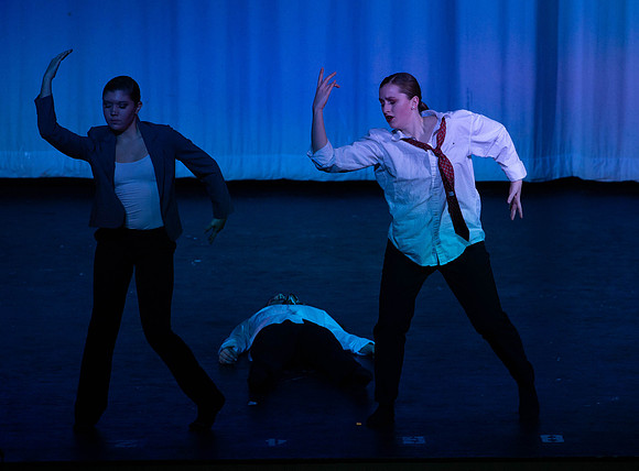 HolidayDance20194