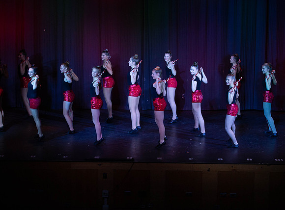 HolidayDance20199