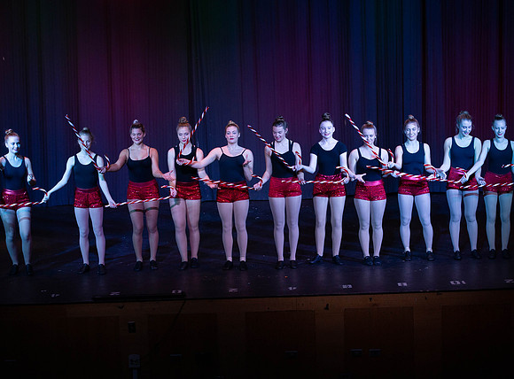 HolidayDance201922
