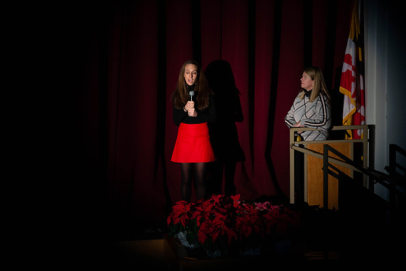 HolidayDance201965