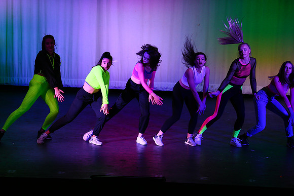 HolidayDance2019117