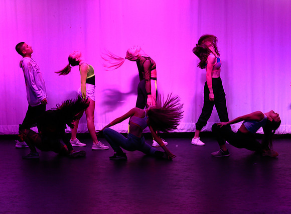 HolidayDance2019132