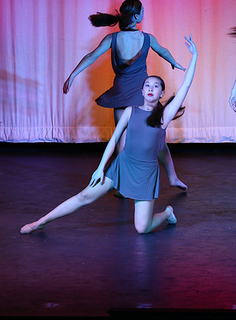 HolidayDance2019138