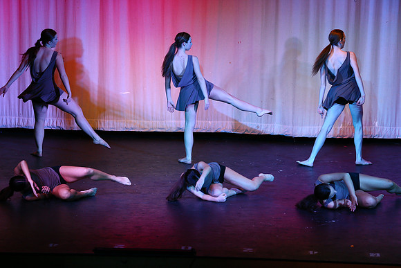 HolidayDance2019139