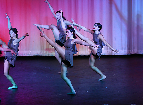 HolidayDance2019158