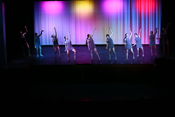 HolidayDance2019160