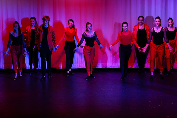 HolidayDance2019163
