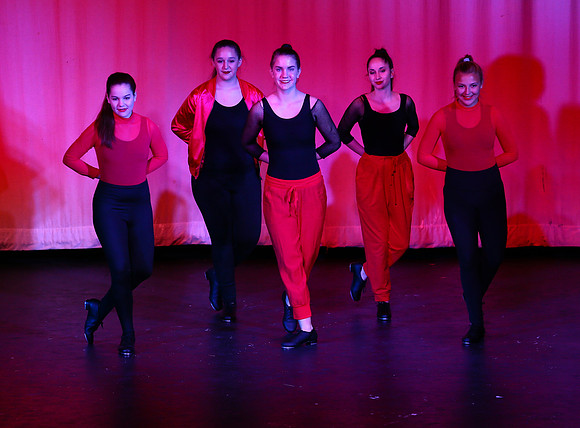 HolidayDance2019166