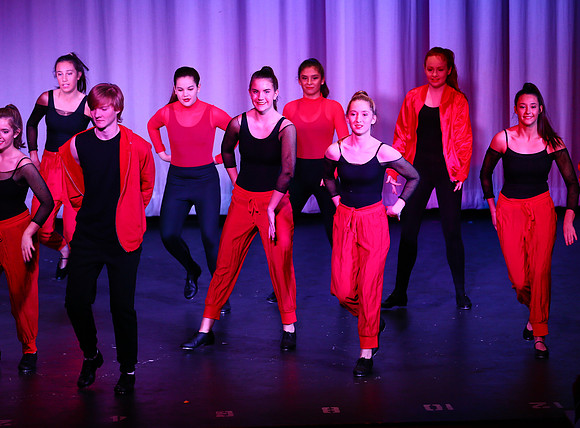 HolidayDance2019182