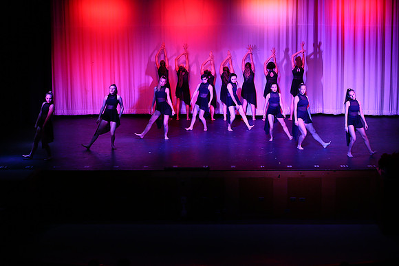 HolidayDance2019192