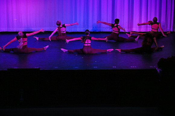 HolidayDance2019217
