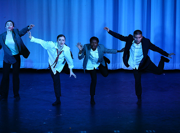 HolidayDance2019234