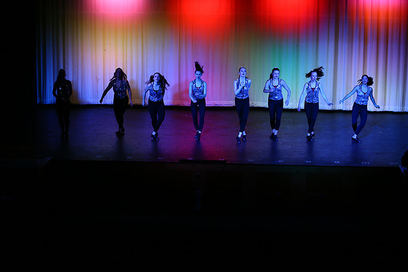 HolidayDance2019243