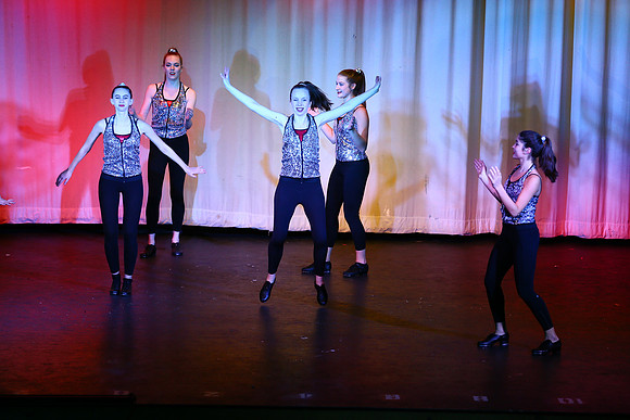 HolidayDance2019247
