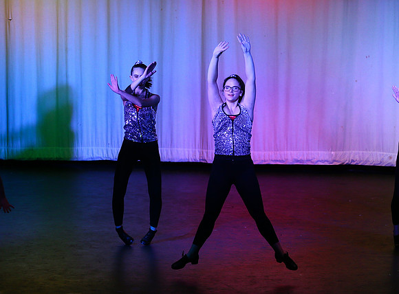 HolidayDance2019253