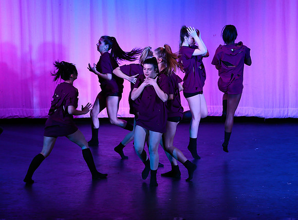 HolidayDance2019260
