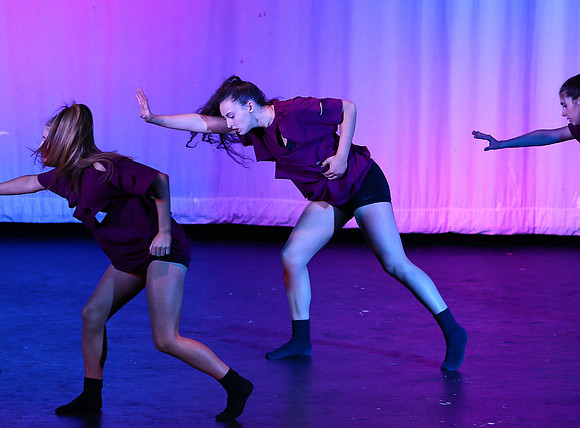 HolidayDance2019267