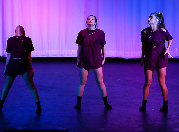 HolidayDance2019268