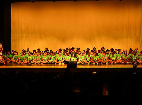 OMHSDance-01289