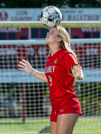 DulaneyWSoccer-00366