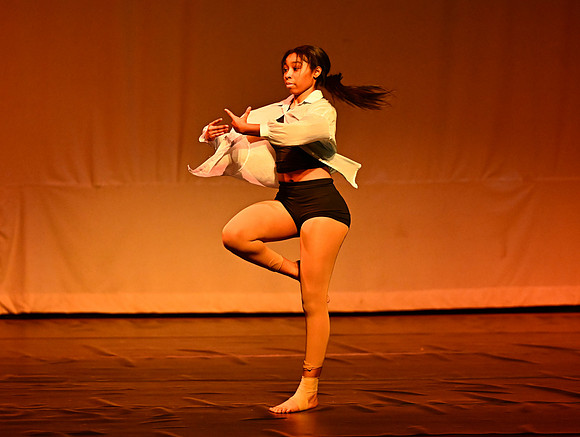 NTHSSeniorShowcase2099