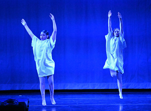 OMHSDance-03556